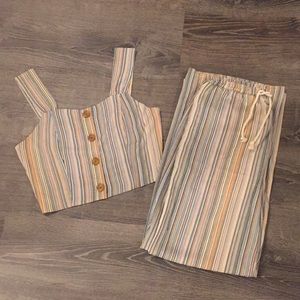 NWT adorable crop shirt and pants set